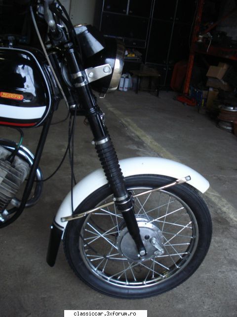 MUZEUL MOBRA - cv2adi - Prezentare motociclete, motorete si biciclete de colectie