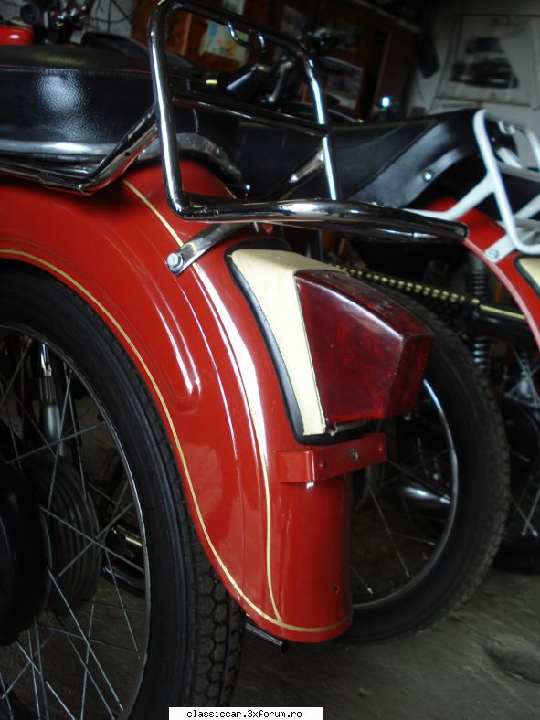 MUZEUL MOBRA - cv2adi - Prezentare motociclete, motorete si biciclete de colectie