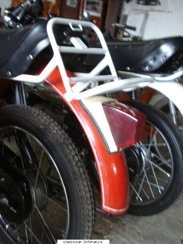 MUZEUL MOBRA - cv2adi - Prezentare motociclete, motorete si biciclete de colectie