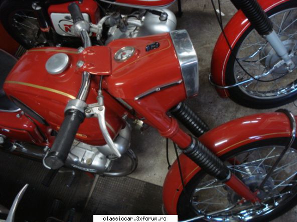 MUZEUL MOBRA - Oare cat ar fi oferit pe asta? - Prezentare motociclete, motorete si biciclete de colectie