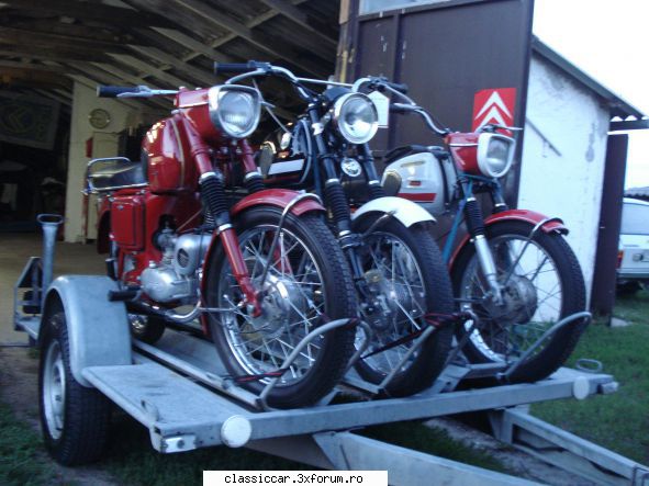 MUZEUL MOBRA - tot b�tr�nele la taifas - Prezentare motociclete, motorete si biciclete de colectie
