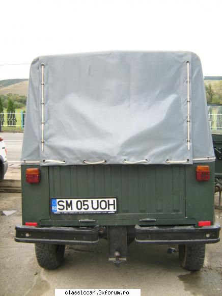M...powered by Mercedes - spate cam ciudat - Prezentare masini