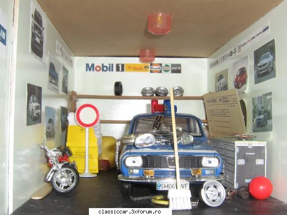 Machetele mele - Si un garaj 1:18 facut de mine dar incep un garaj - Modelism si machetute