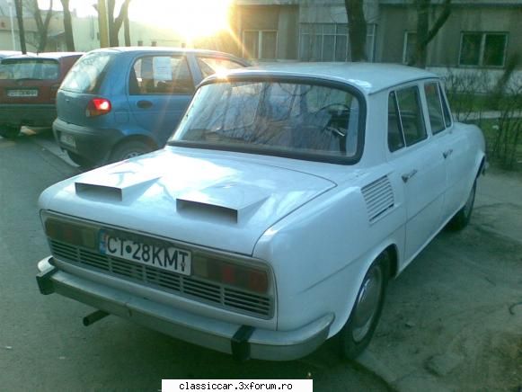Mai sunt citeva masini vechi in Constanta care merita salvate! - vmarian - Am vazut prin Romania