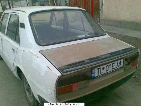 Mai sunt citeva masini vechi in Constanta care merita salvate! - vmarian - Am vazut prin Romania