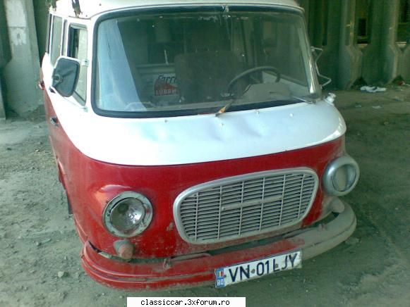 Mai sunt citeva masini vechi in Constanta care merita salvate! - vmarian - Am vazut prin Romania