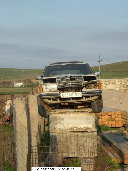Mai sunt citeva masini vechi in Constanta care merita salvate! - vmarian - Am vazut prin Romania