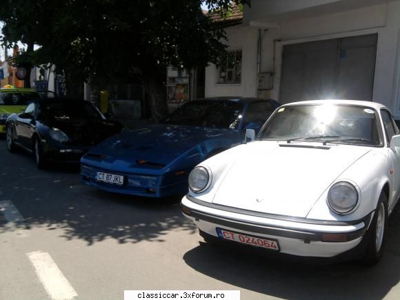 Mai sunt citeva masini vechi in Constanta care merita salvate! - porsche 911 & pontiac - Am vazut prin Romania