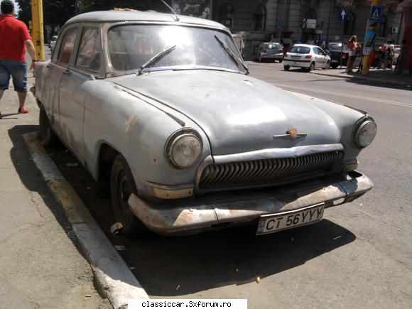Mai sunt citeva masini vechi in Constanta care merita salvate! - aceeasi volga...o sti - Am vazut prin Romania