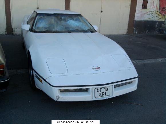 Mai sunt citeva masini vechi in Constanta care merita salvate! - chevrolet corvette c4 - Am vazut prin Romania