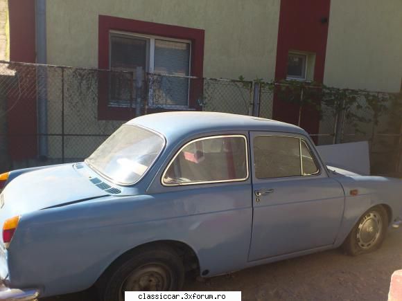 Mai sunt citeva masini vechi in Constanta care merita salvate! - volkswagen 1500 type - Am vazut prin Romania