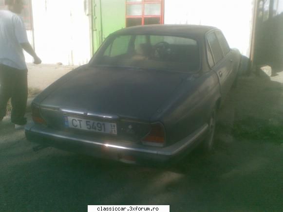 Mai sunt citeva masini vechi in Constanta care merita salvate! - Jaguar XJ6 Sovereign - Am vazut prin Romania