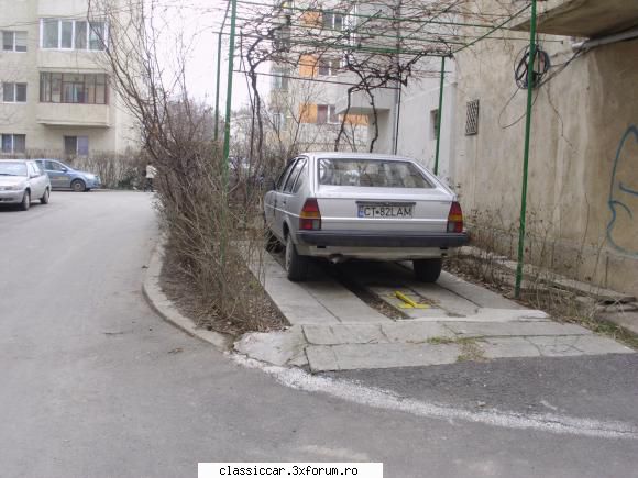 Mai sunt citeva masini vechi in Constanta care merita salvate! - volkswagen passat - Am vazut prin Romania