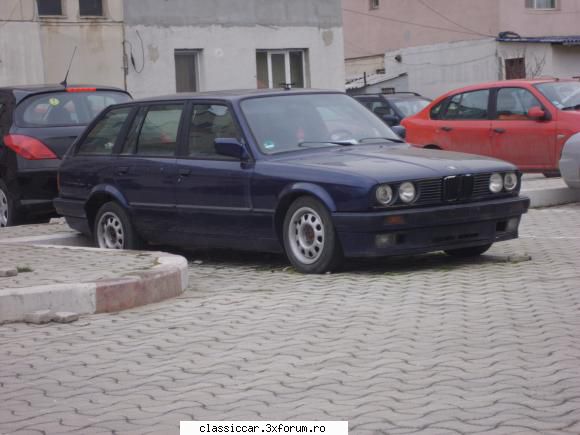 Mai sunt citeva masini vechi in Constanta care merita salvate! - bmw e30 touring - Am vazut prin Romania