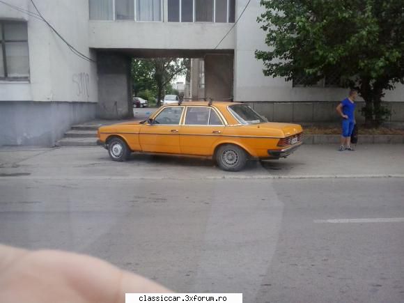 Mai sunt citeva masini vechi in Constanta care merita salvate! - Iata cateva masini pe - Am vazut prin Romania