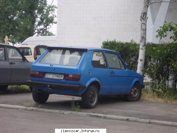 Mai sunt citeva masini vechi in Constanta care merita salvate! - volkwagen golf 1 - Am vazut prin Romania