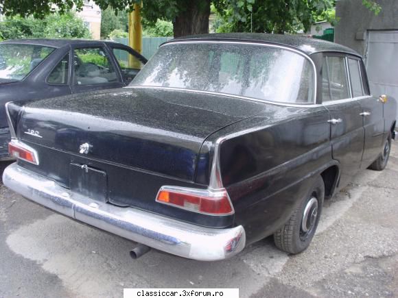 Mai sunt citeva masini vechi in Constanta care merita salvate! - mercedes w110 (coada - Am vazut prin Romania