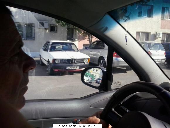 Mai sunt citeva masini vechi in Constanta care merita salvate! - Sunt cea Bmw E21 care - Am vazut prin Romania