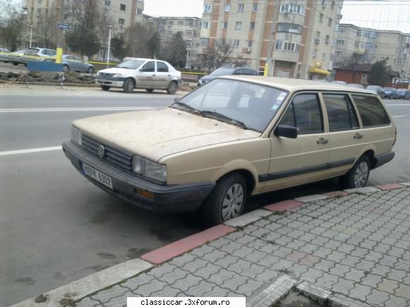 Mai sunt citeva masini vechi in Constanta care merita salvate! - volkswagen passat - Am vazut prin Romania