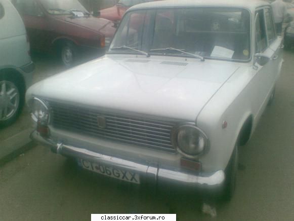 Mai sunt citeva masini vechi in Constanta care merita salvate! - un fiat 124 in tirgul - Am vazut prin Romania