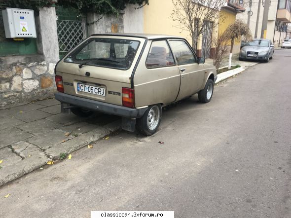 Mai sunt citeva masini vechi in Constanta care merita salvate! - Oltcit,pe spate avea - Am vazut prin Romania