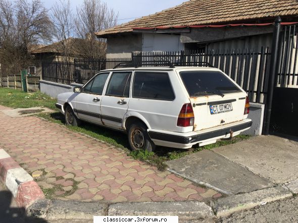 Mai sunt citeva masini vechi in Constanta care merita salvate! - Volkswagen Passat - Am vazut prin Romania