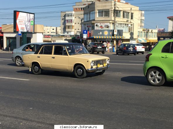 Mai sunt citeva masini vechi in Constanta care merita salvate! - Surprinsă in tra - Am vazut prin Romania
