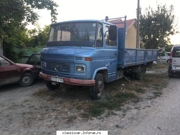 Mai sunt citeva masini vechi in Constanta care merita salvate! - Mercedes...mai rar - Am vazut prin Romania