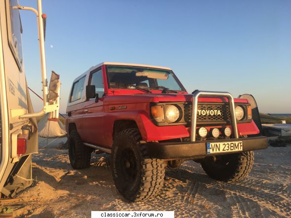Mai sunt citeva masini vechi in Constanta care merita salvate! - Toyota Land Cruiser - Am vazut prin Romania