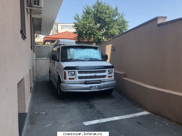 Mai sunt citeva masini vechi in Constanta care merita salvate! - Chevrolet,ceva ce nu - Am vazut prin Romania