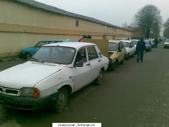Mai sunt citeva masini vechi in Constanta care merita salvate! - vmarian - Am vazut prin Romania