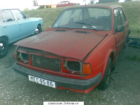 Mai sunt citeva masini vechi in Constanta care merita salvate! - vmarian - Am vazut prin Romania