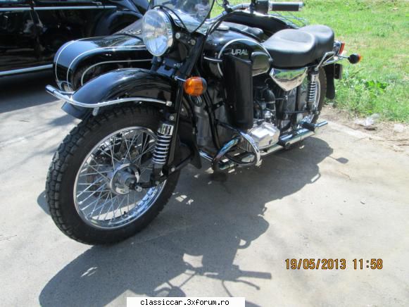 Mall Vitan gazduieste duminica 19 mai a IX-a editie Antebellum - O motocicleta Ural c - Arhiva evenimente 2013