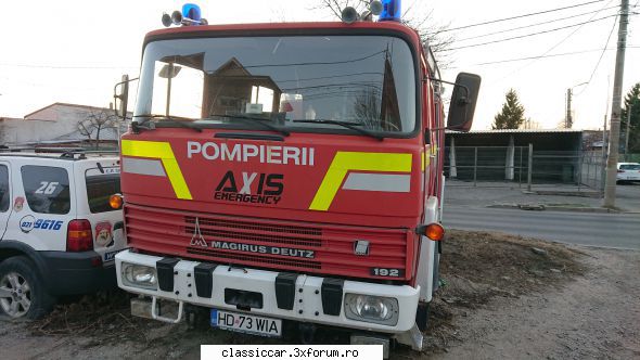 Masini de pompieri - in Bucuresti ,un Magirus anii 80 - Coltul camionagiului si tractoristului oldtimerist