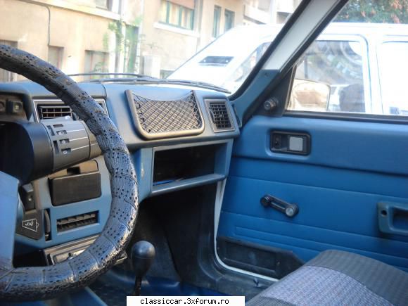 Masini vechi surprinse in Bucuresti - alte poze cu oltcitul - Vanatoarea de epave