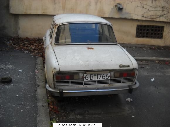 Masini vechi surprinse in Bucuresti - am ramas un pic dezamagit ca probabil - Vanatoarea de epave