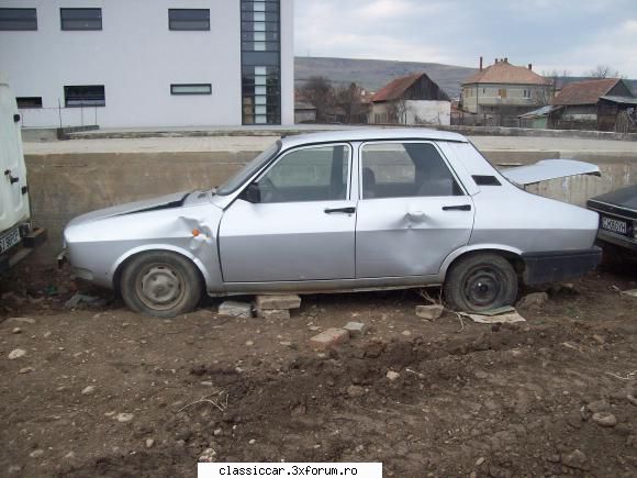 Masinile Primariei - apoi incetul cu incetul au fost abandonate - Rust In Peace