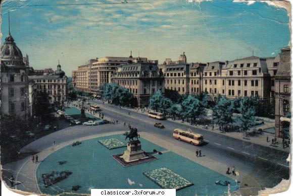 Masinile noastre in carti postale, vederi, poze de familie - Si o Piata a Universitatii - File de istorie