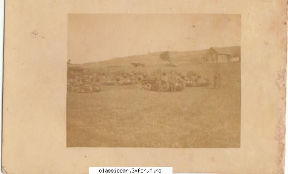 Masinile noastre in carti postale, vederi, poze de familie - Inainte de plecare la atac - File de istorie