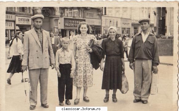 Masinile noastre in carti postale, vederi, poze de familie - si ultima poza,fara masini,dar - File de istorie