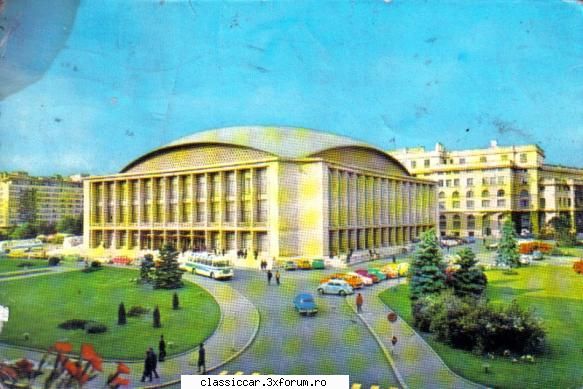 Masinile noastre in carti postale, vederi, poze de familie - Mai multe in Piata Palatului - File de istorie
