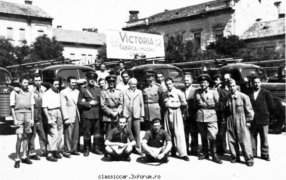 Masinile noastre in carti postale, vederi, poze de familie - horia - File de istorie