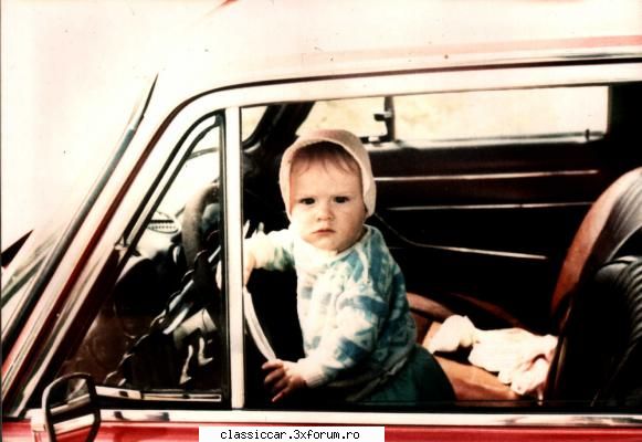 Masinile noastre in carti postale, vederi, poze de familie - Pustiul meu in vechea LADA - File de istorie