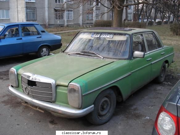Mercedes-Benz W115 - Am foarte mult de lucru la ea dupa cum se vede - Prezentare masini