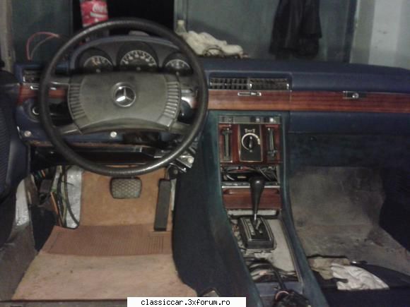 Mercedes 280S automatic - E destul de aerisit compartomentul motor - Prezentare masini
