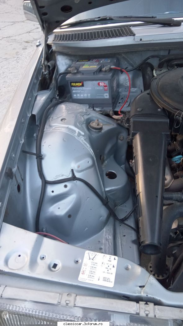 Mercedes Benz 200E - 1984 - Fără rugină - Vanzari auto-moto clasice direct de catre proprietari