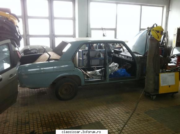 Mercedes W , BMW 525 E12 si altele - micnea - Prezentare masini