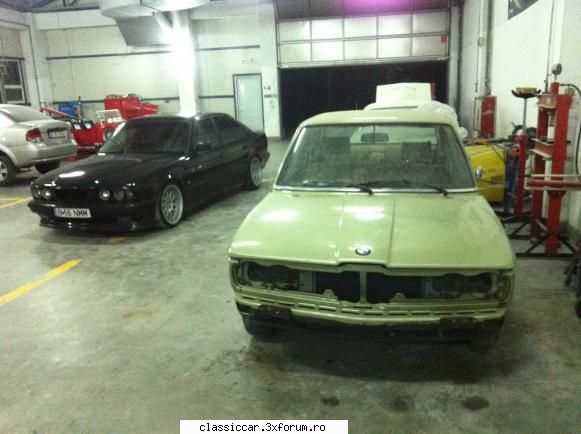 Mercedes W , BMW 525 E12 si altele - La sueta cu un nepot mai tinerel o leaca. :D - Prezentare masini