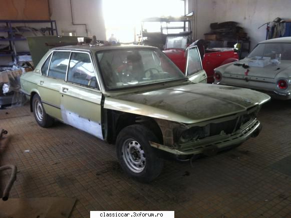 Mercedes W , BMW 525 E12 si altele - am mai demontat cate putin de pe masina - Prezentare masini