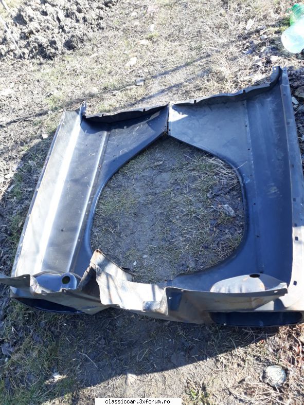 Mercedes W115 ,,Bot de cal": aripi si altele..... - Aripi: 500 lei/bucata - Vanzari  piese si accesorii